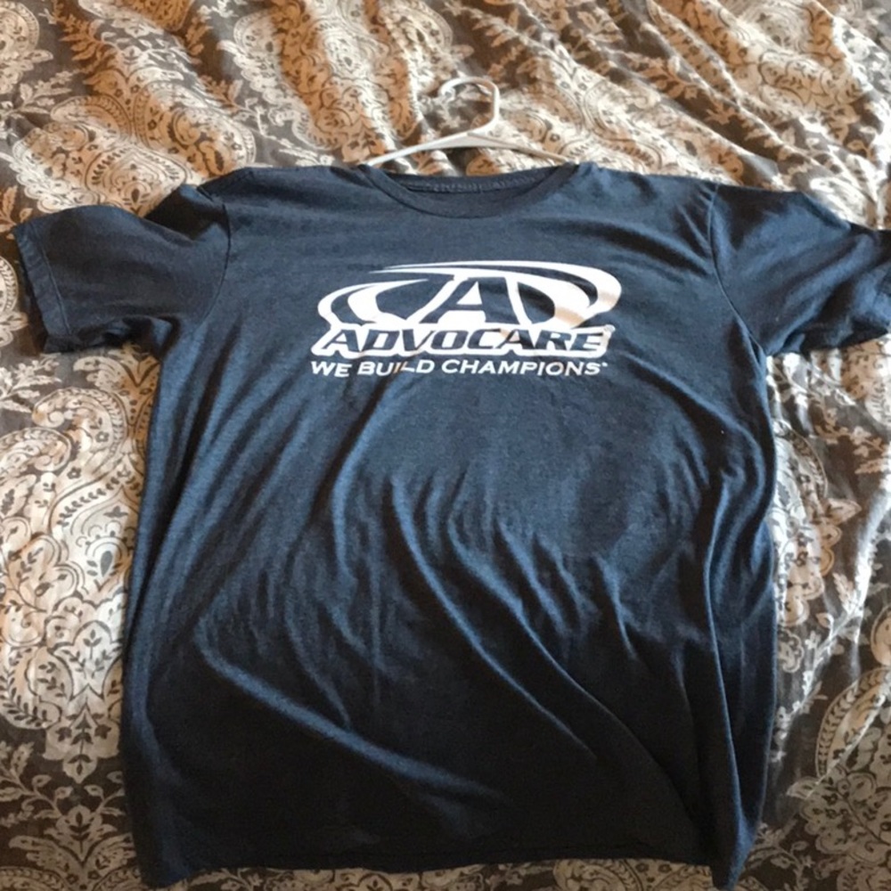 Advocare size m T-shirt